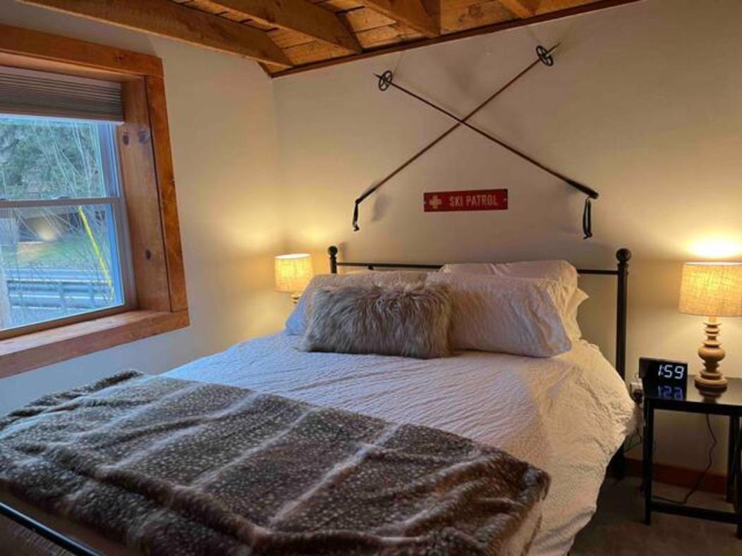 Apartamento Froggy Goggle Barn Marathon Exterior foto