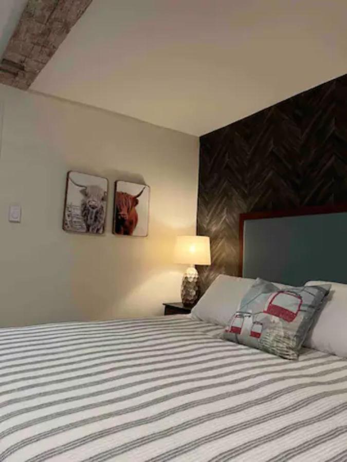 Apartamento Froggy Goggle Barn Marathon Exterior foto