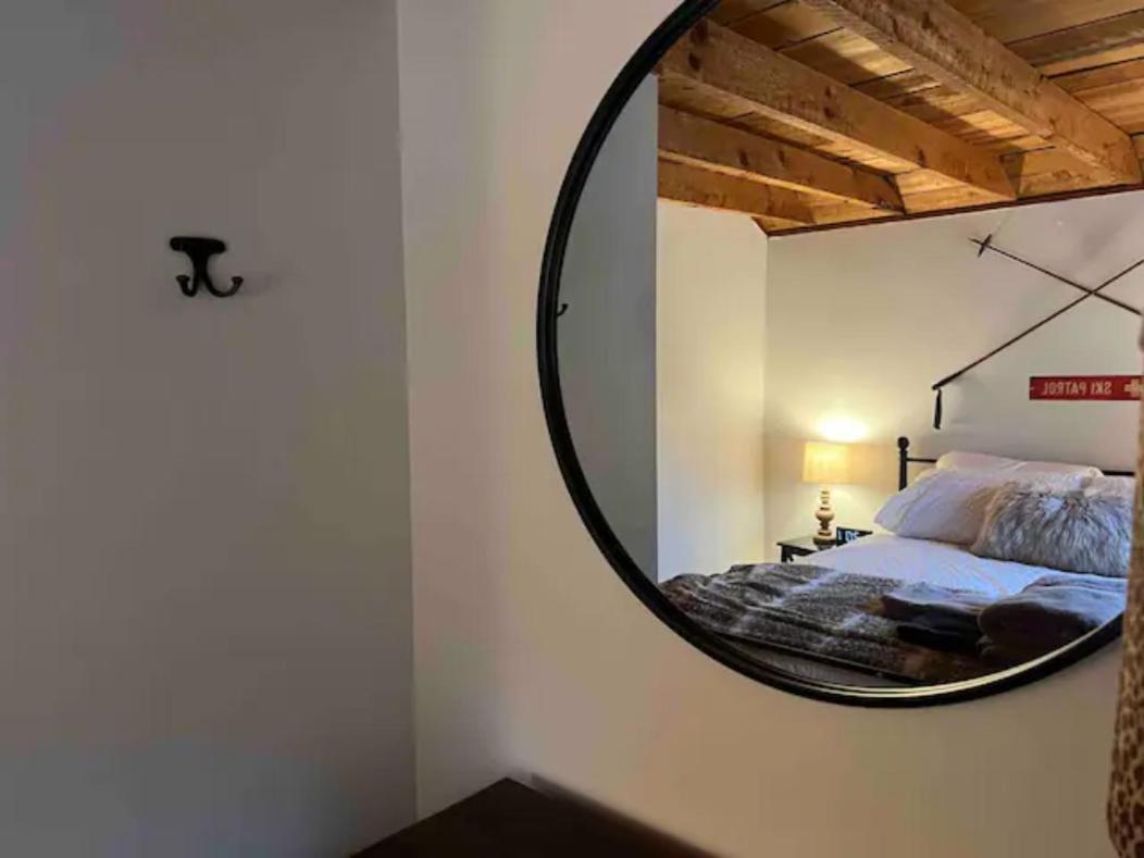 Apartamento Froggy Goggle Barn Marathon Exterior foto