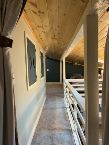 Apartamento Froggy Goggle Barn Marathon Exterior foto